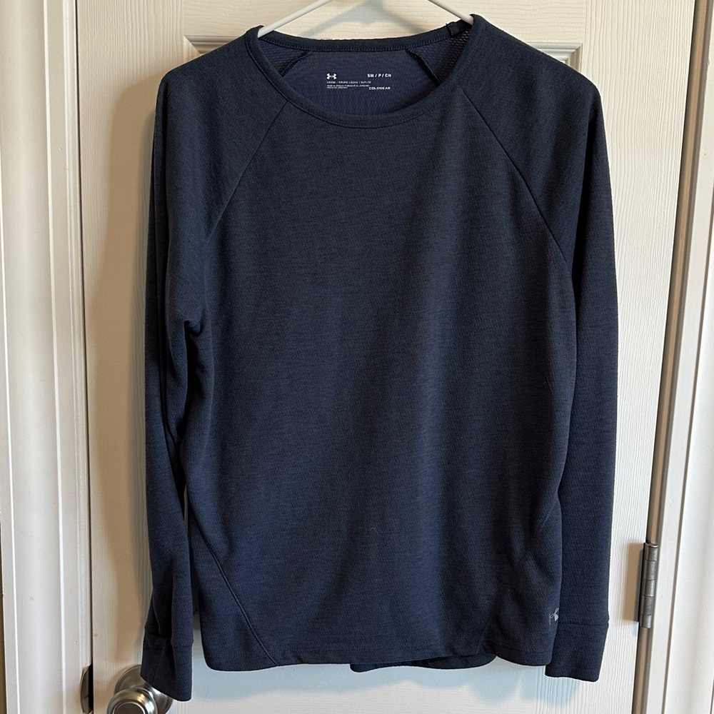Under Armour Heathered Blue ColdGear Top. Women’s small.